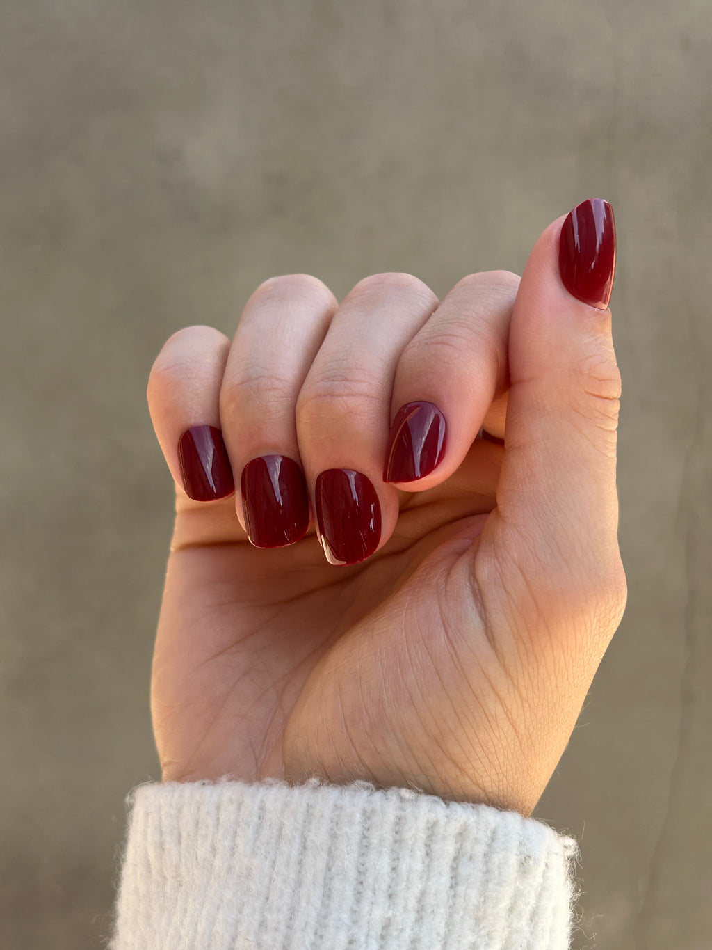 Crimson - short