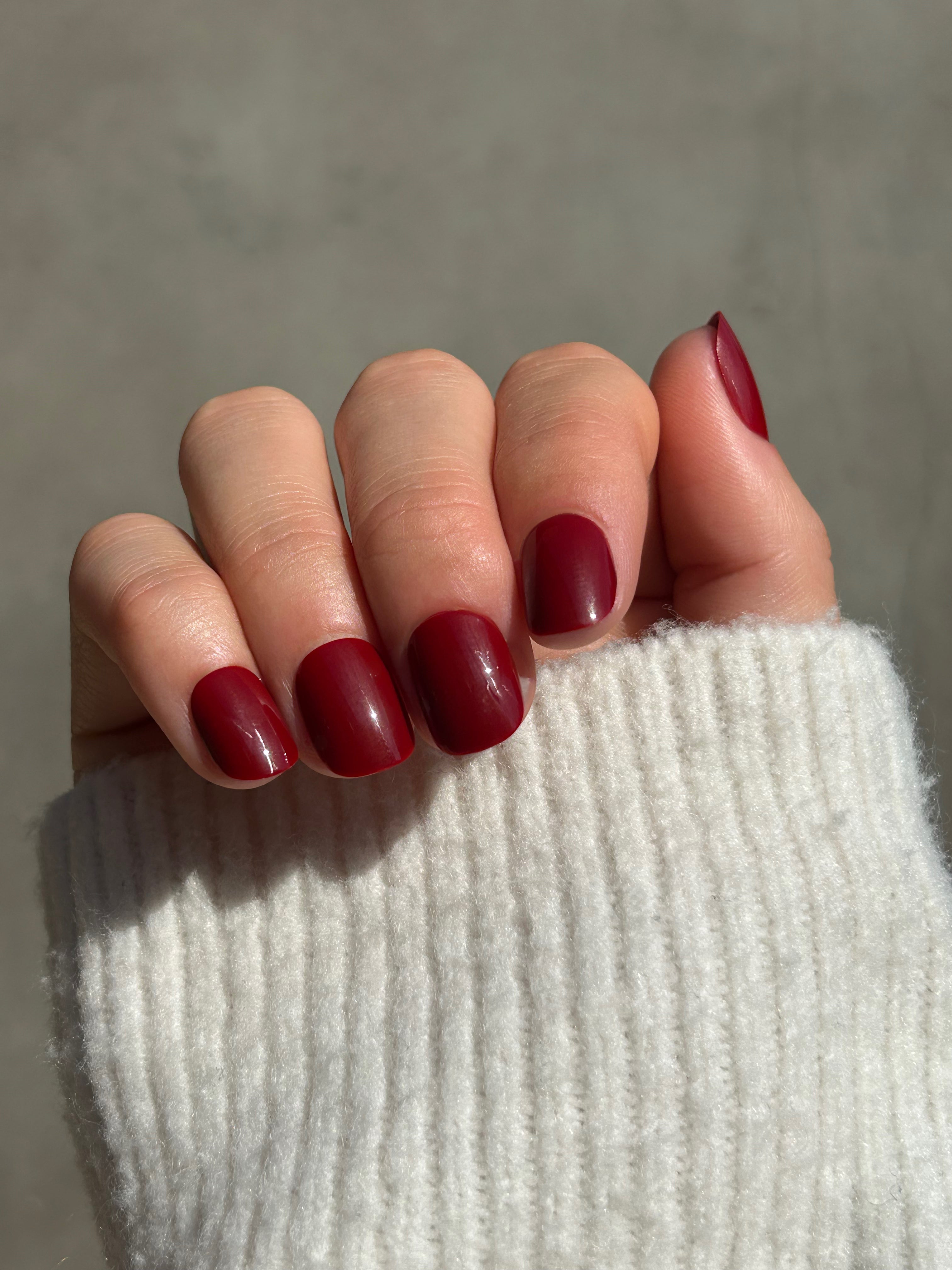 Crimson - short