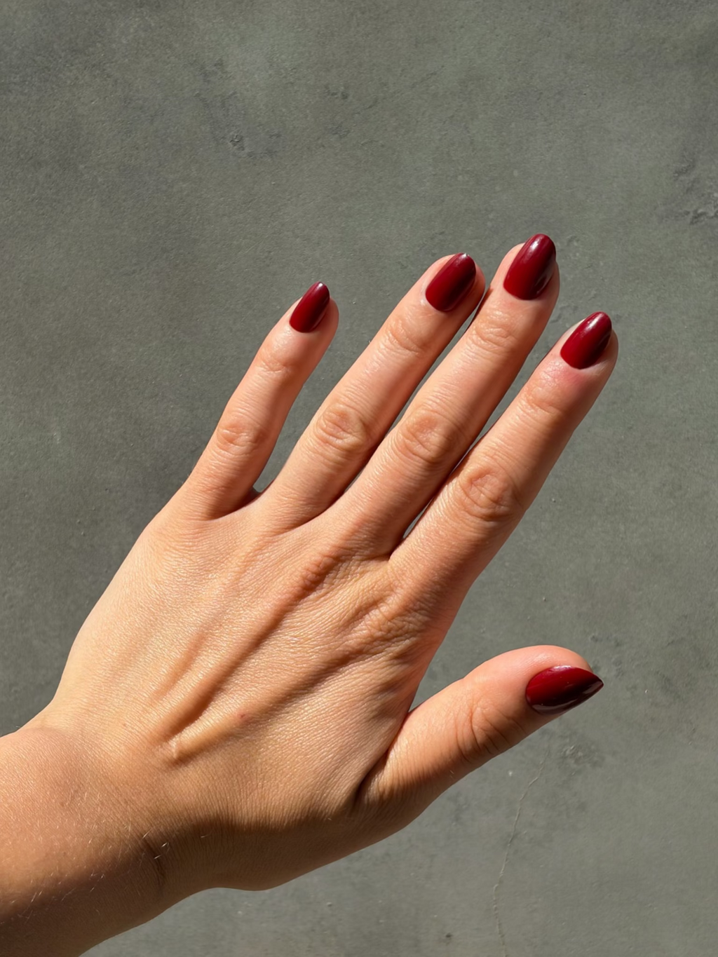 Crimson - oval