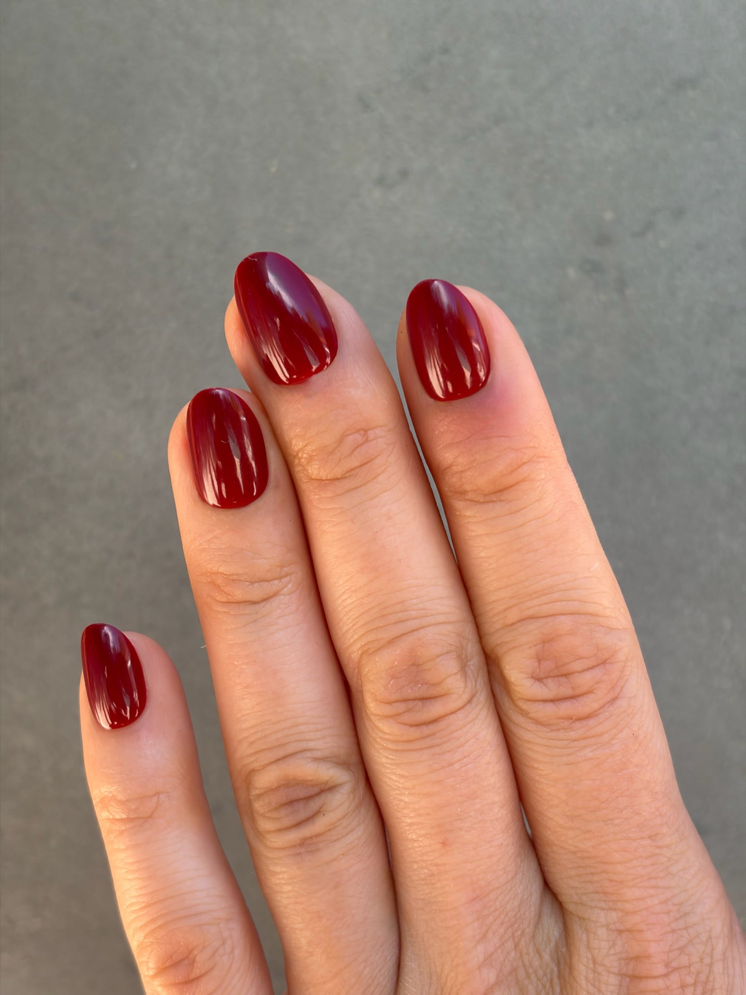 Crimson - oval